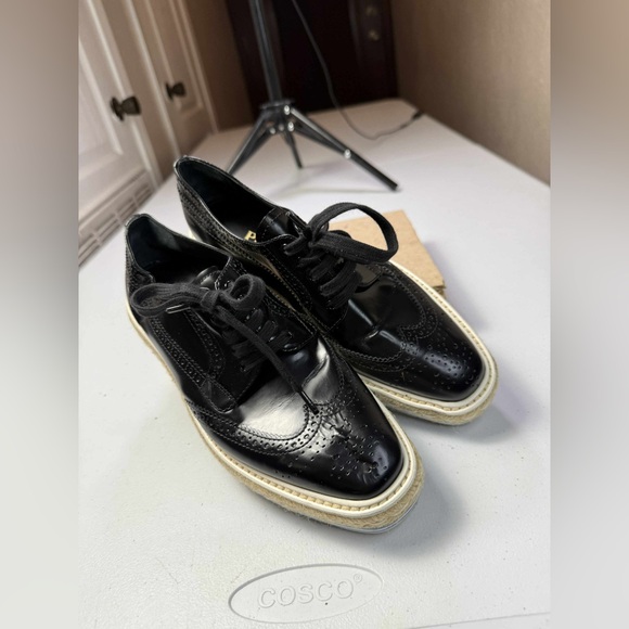 PRADA Black White Blue Perforated Wingtip Shoes Sz 37 / US 7 - Picture 5 of 13